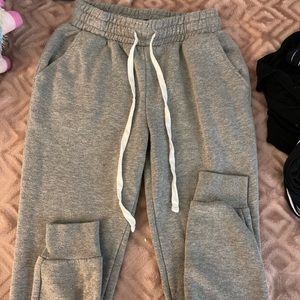 grey/gray joggers